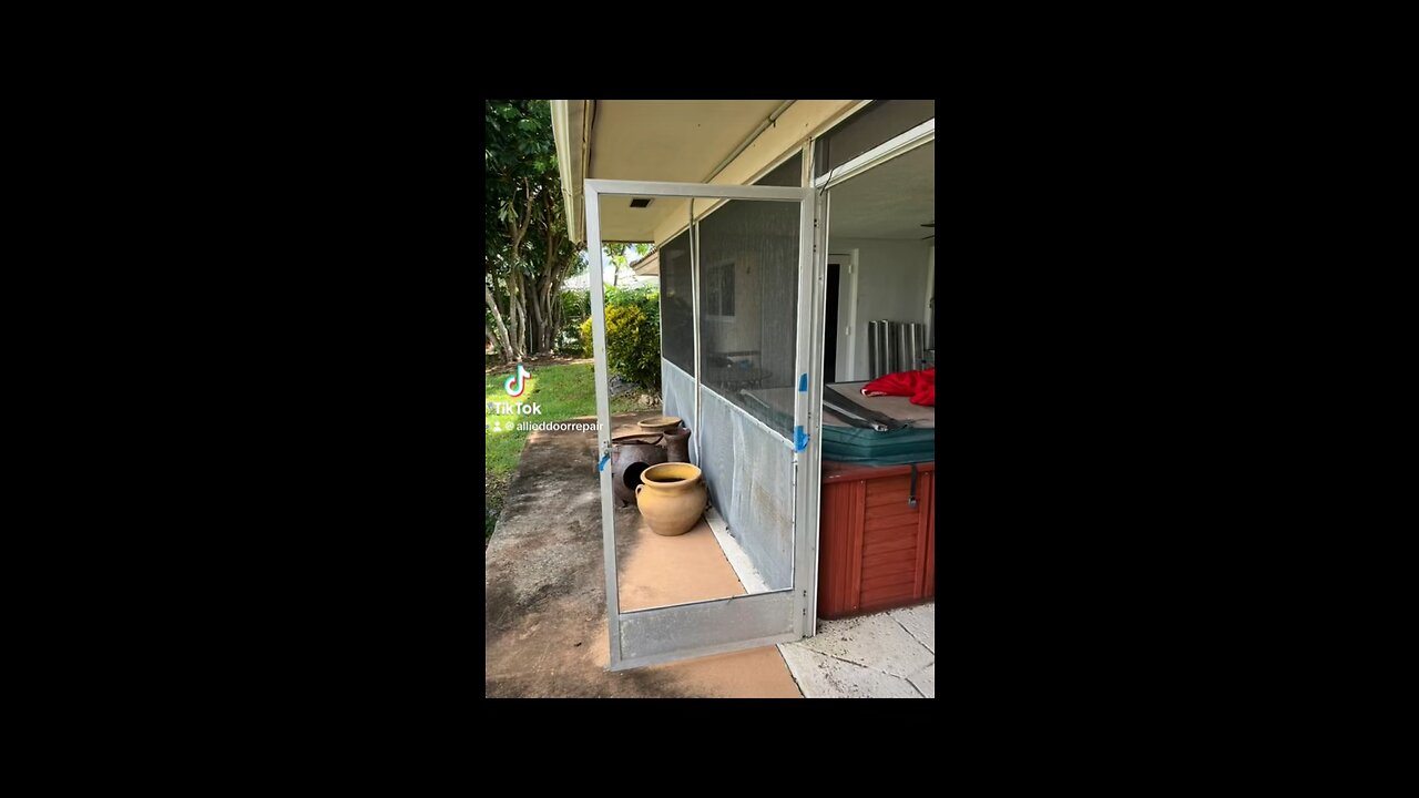 Swing screen entry door and hardware kit replacement in Lighthouse Point, Florida.