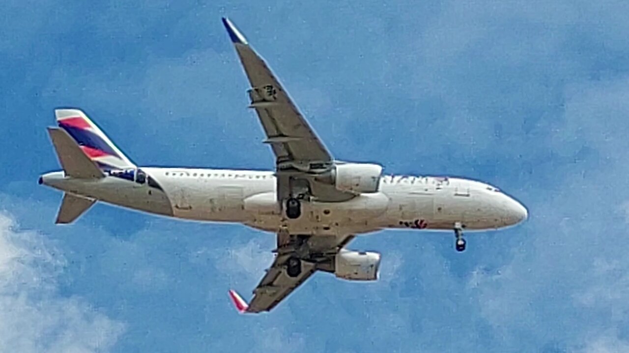 Airbus A320 PR-TYT vindo de São Paulo(Congonhas) para Fortaleza