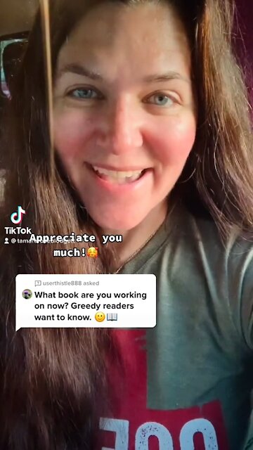 My cousin gifted me this shirt 👏🏻