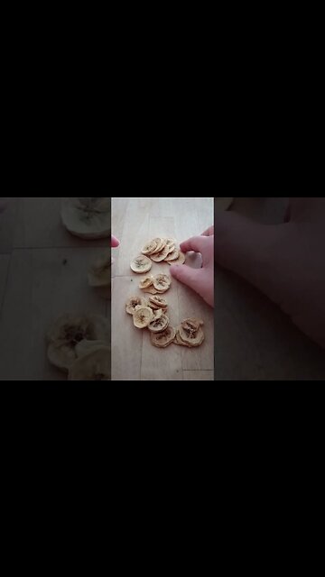 Crunchy or Sticky Dehydrated Banana Chips