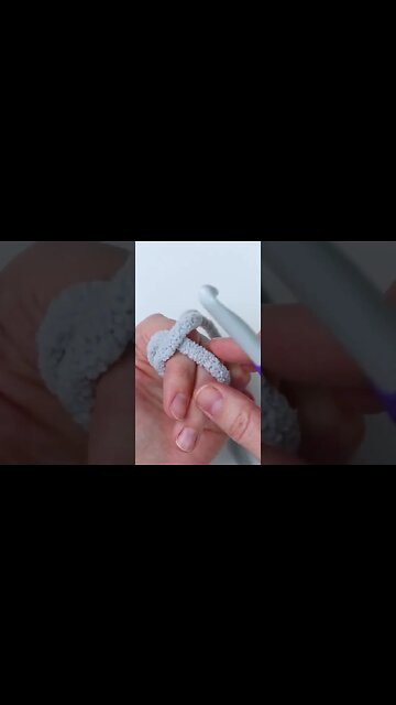 How To Attach Yarn To Crochet Hook (with a Slip Knot) #shorts