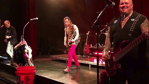 The Droids ~ Sharp Dressed Man (ZZ Top) Cover