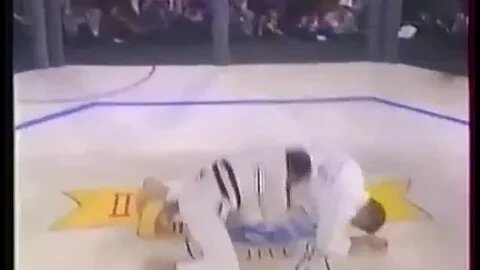 Royce Gracie VS Remco Pardoel - UFC 2