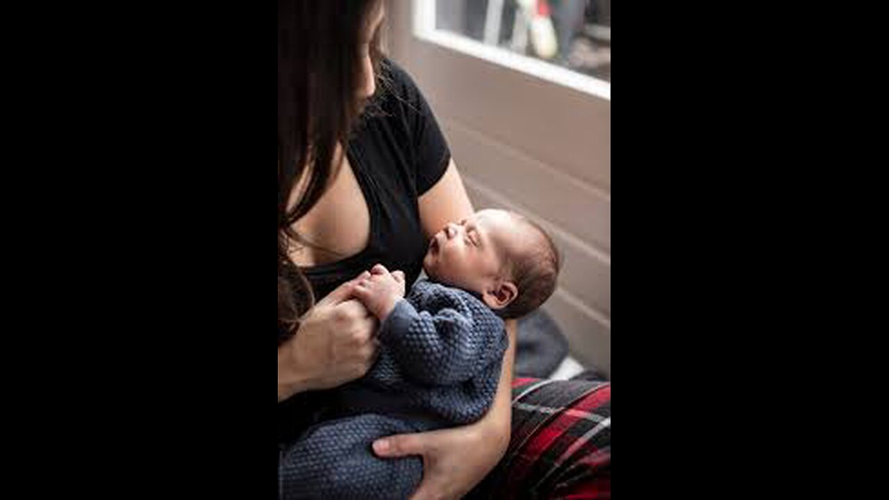 Why do babies sleep better in mom's arms?#baby#sleep#cute#short