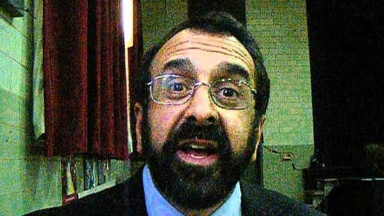 Field guide to Bloggers Robert Spencer in NH.AVI