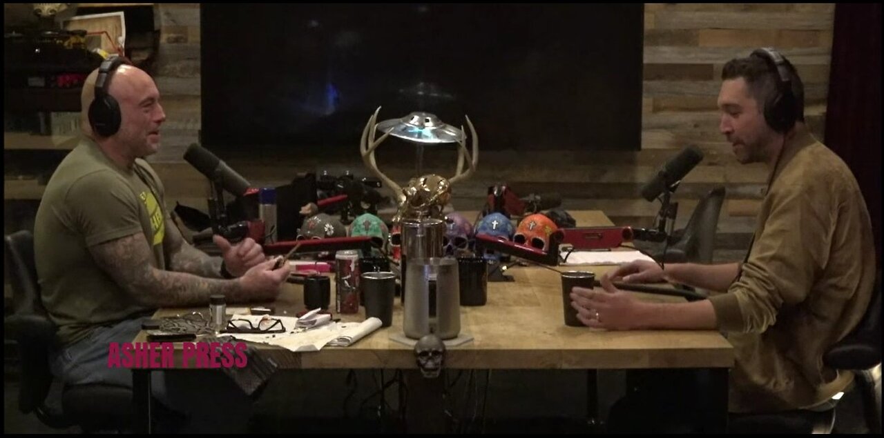 Joe Rogan & Dave Smith discuss hospitals, Pharma, & Peter Hotez not debating RFK Jr
