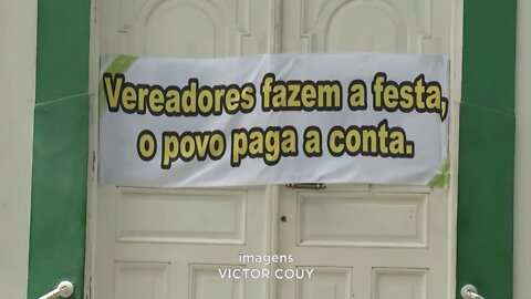 Teófilo Otoni: protesto após aprovação da recomposição salarial a membros da Câmara Municipal