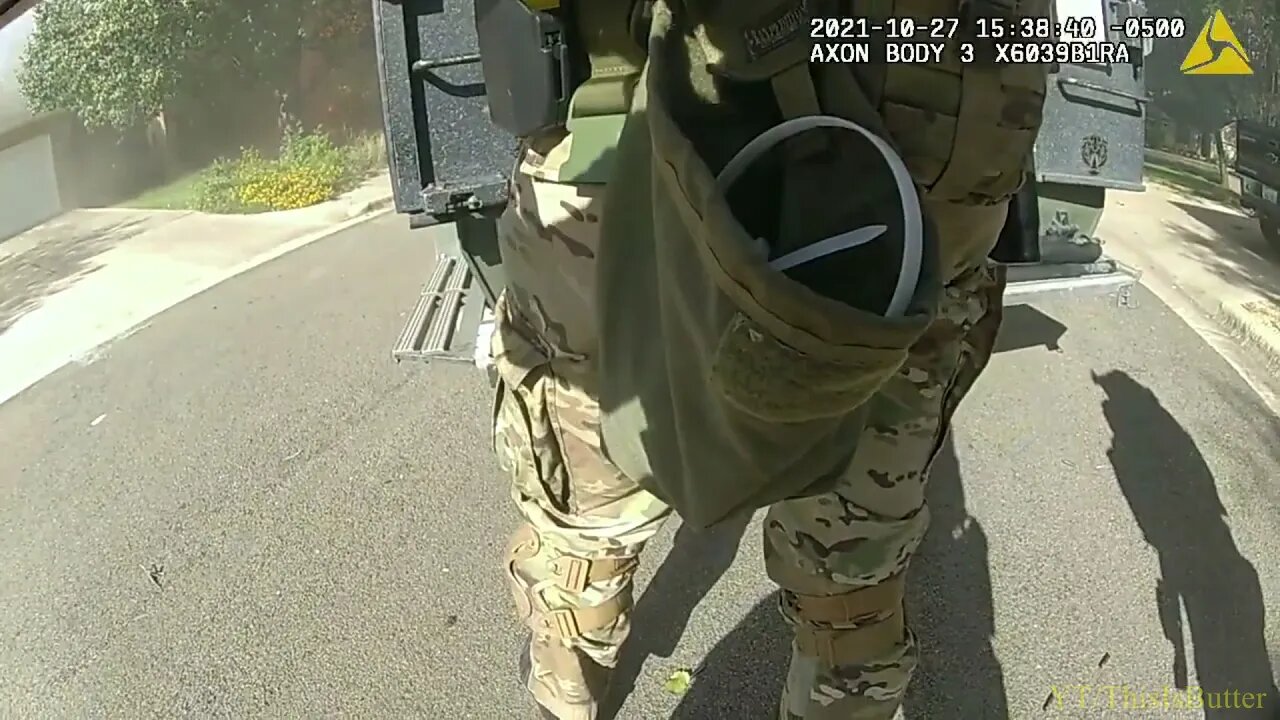 Austin police release 911 audio, bodycam footage of fatal SWAT situation