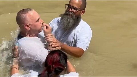 Baptizing 90 pilgrims in the Jordan River, Israel!