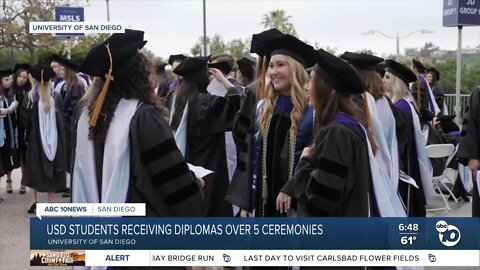 USD Students Receive Diplomas