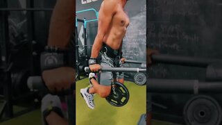 Weighted dips workout for chest, shoulders, and triceps #shorts #weighteddips