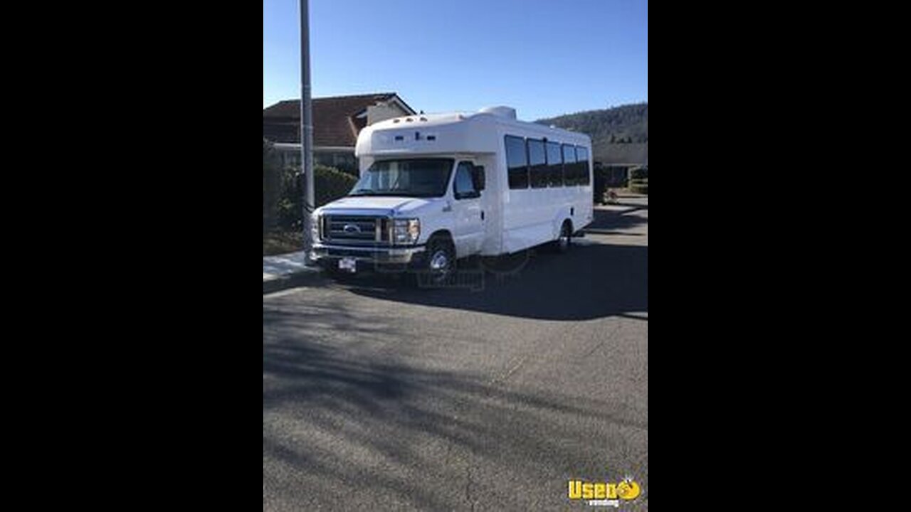 2014 Ford Elkhart Coach E-450 Super Duty Luxury Mobile Salon for Sale in California