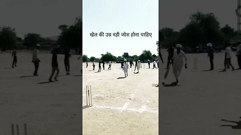 sports senior 🏏cricketer #video #chunkypandey #dog