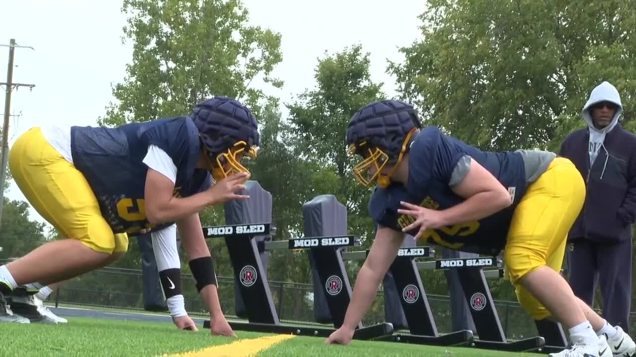 Grand Ledge is jockeying for position in a CAAC-Blue Showdown