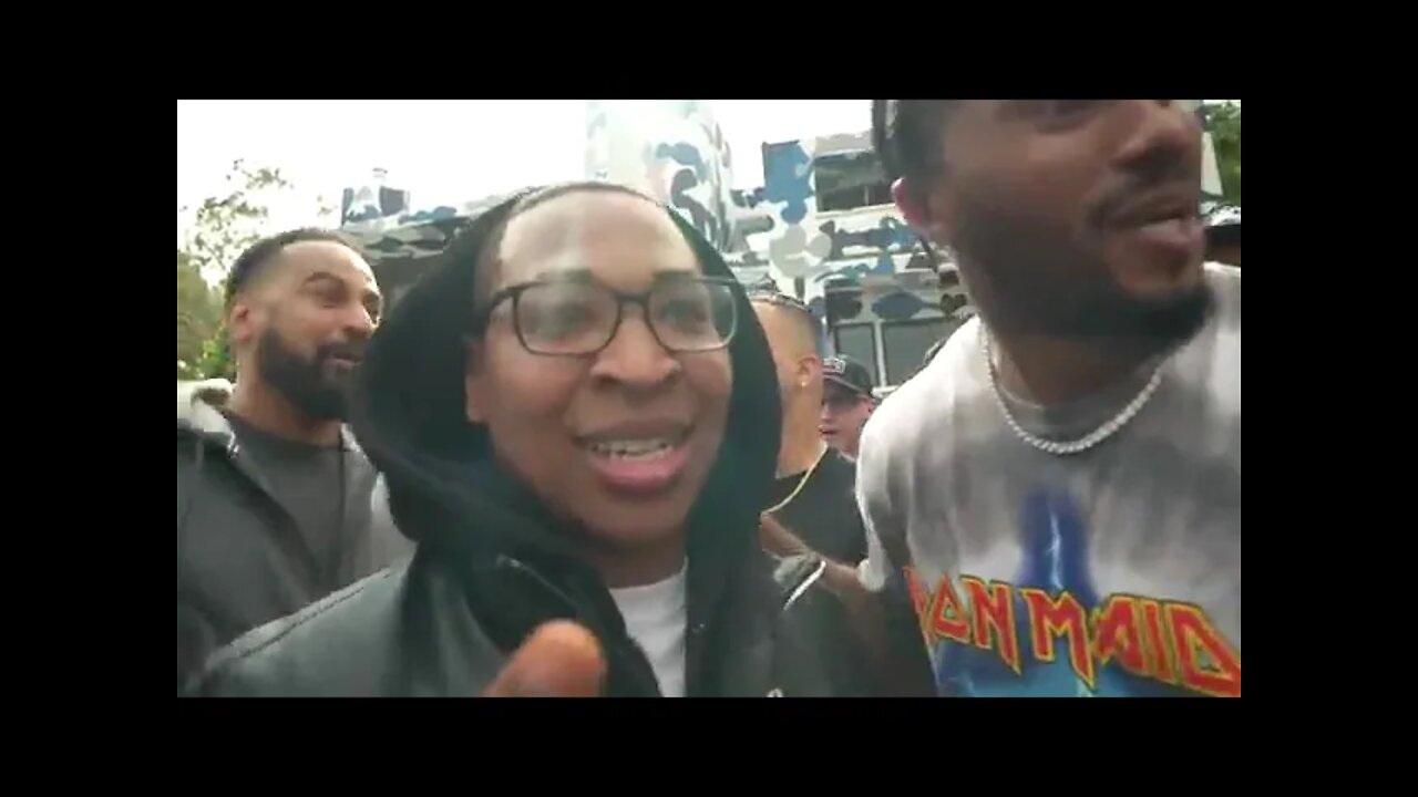 SUPAHOTFIRE VS BLUEFACE