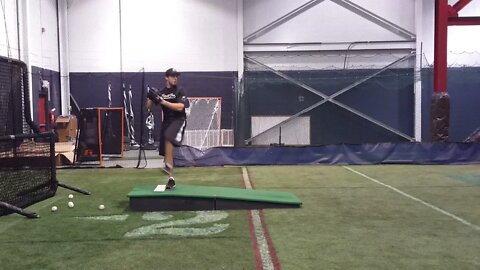 Slider / change up/ fastball mix