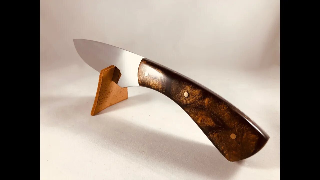 Dinner skinner w/synthetic walnut burl