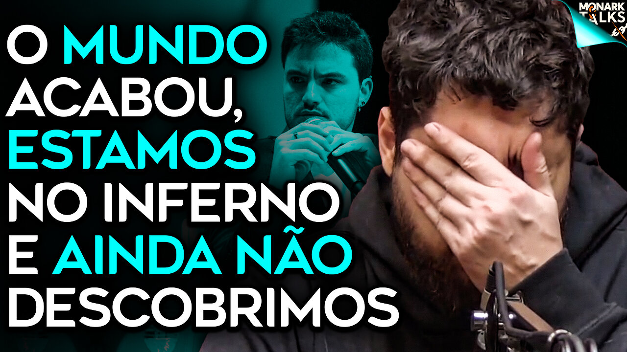 FELIPE NETO RECEBE MEDALHA POR "COMBATE À FAKE NEWS"