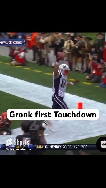 Gronk first Touchdown #shorts #sports #nfl #footballshorts #football #newenglandpatriots #sportsnews