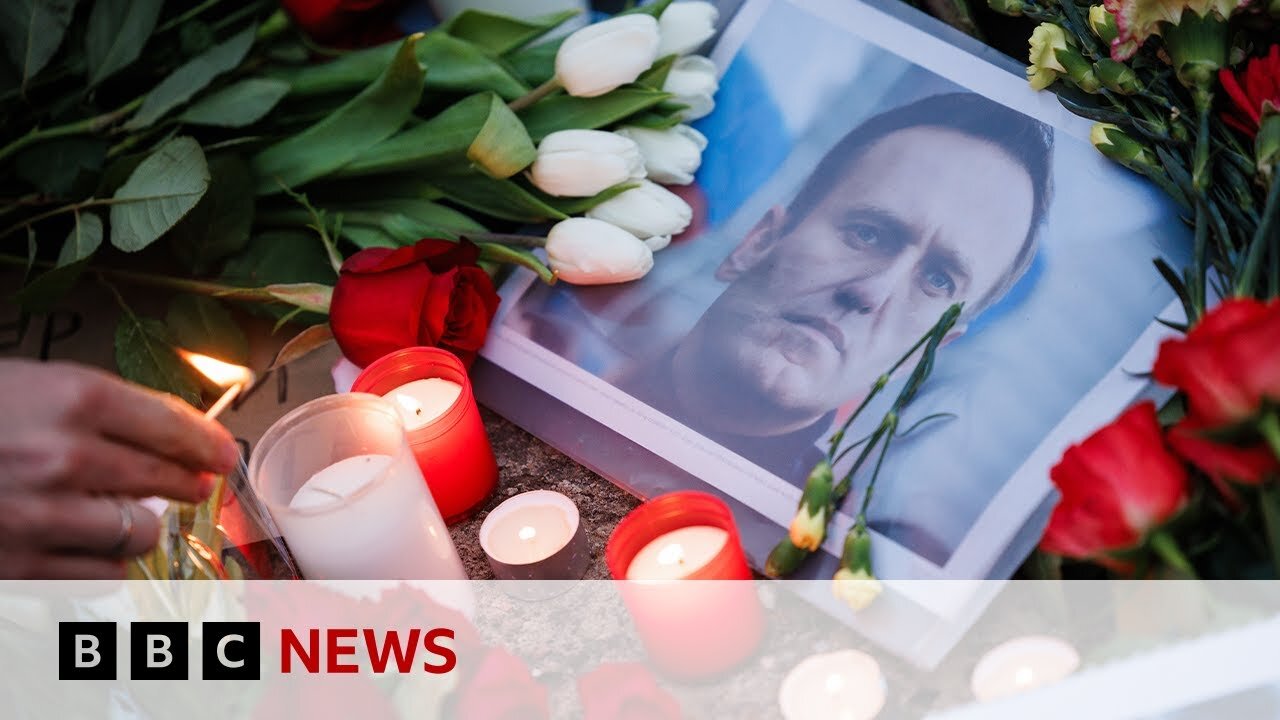 Alexei Navalny's team accuses Russia authorities of 'hiding' his body.