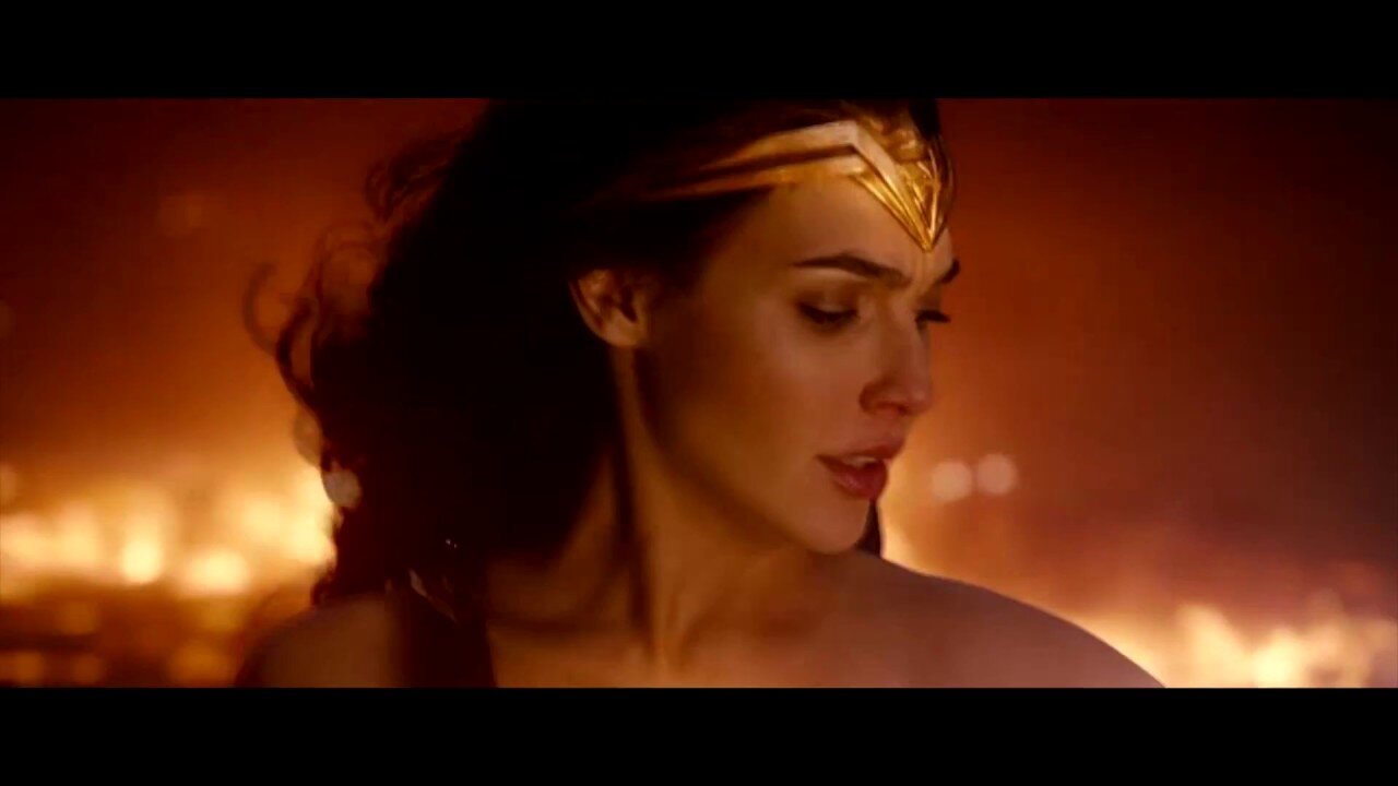 SIA - Unstoppable (Wonder Woman)