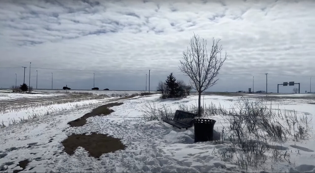 Walking in Regina, March 31, 2024: I'm dreaming of a white Easter