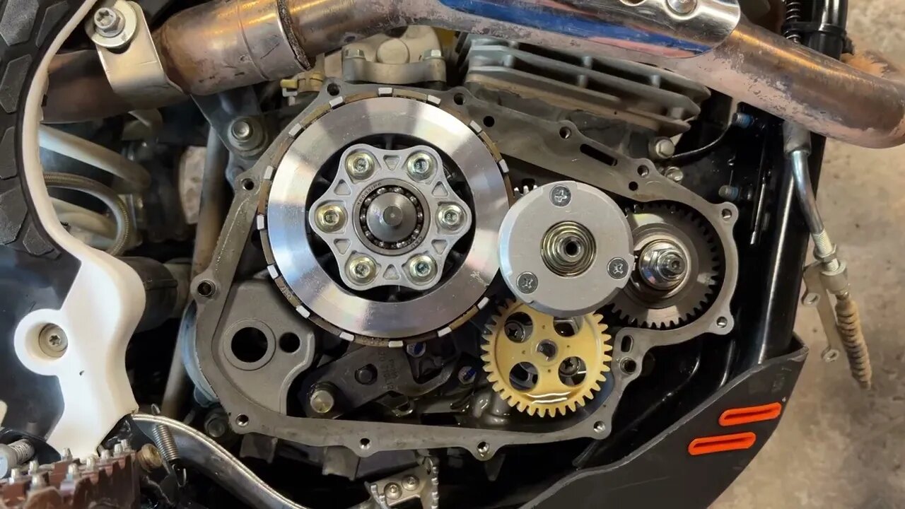 How to replace clutch plates on GPX fse250e