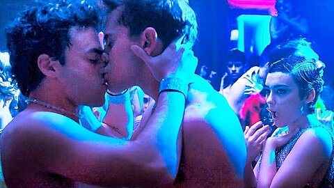 Elite: Season 5 / Kissing Scene — Samu and Ivan (Itzan Escamilla and Andre Lamoglia) | 5x02