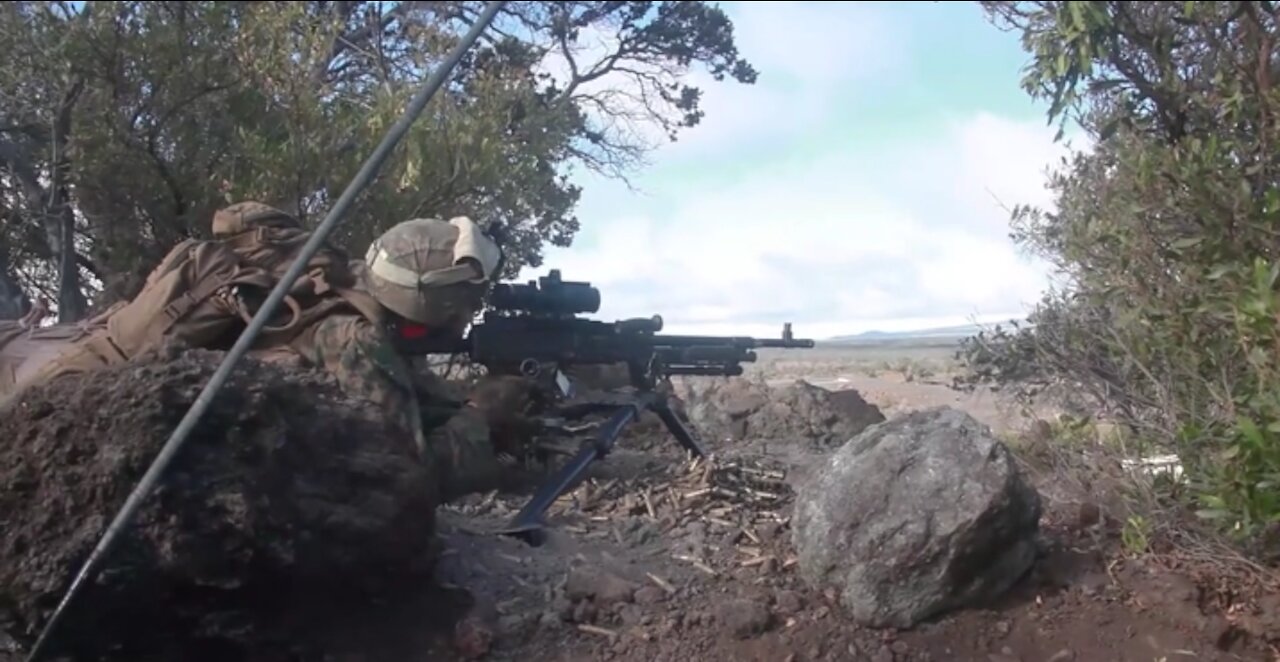 BLT 1/4 Marines fire machine guns during live-fire training at Pohakuloa training area