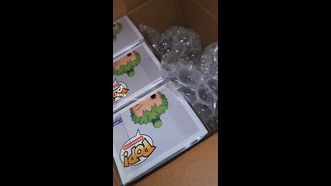Big shoutout to @chalicecollectibles 🔥 #funko #funkos #funkopop #chalicecollectibles #onepiece
