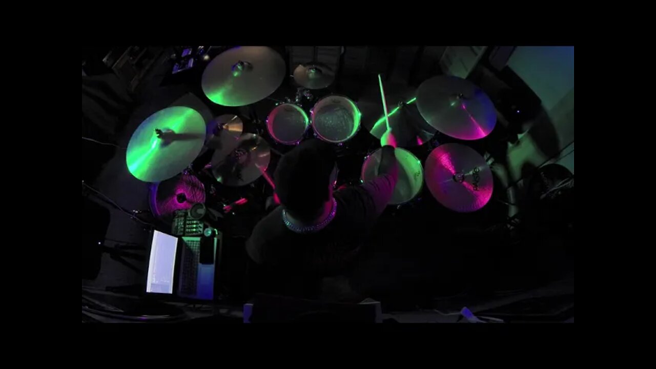 Aretha Franklin , " Chain of Fools " Drum Cover