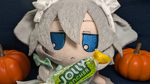 Inu Sakuya goes Trick or Treating early!