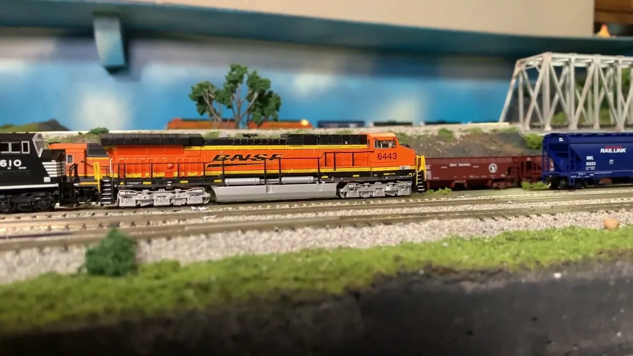 Pre-Review Run: BLI Paragon 3 AC6000s #6443 #636