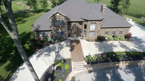 Parents home w/custom floor