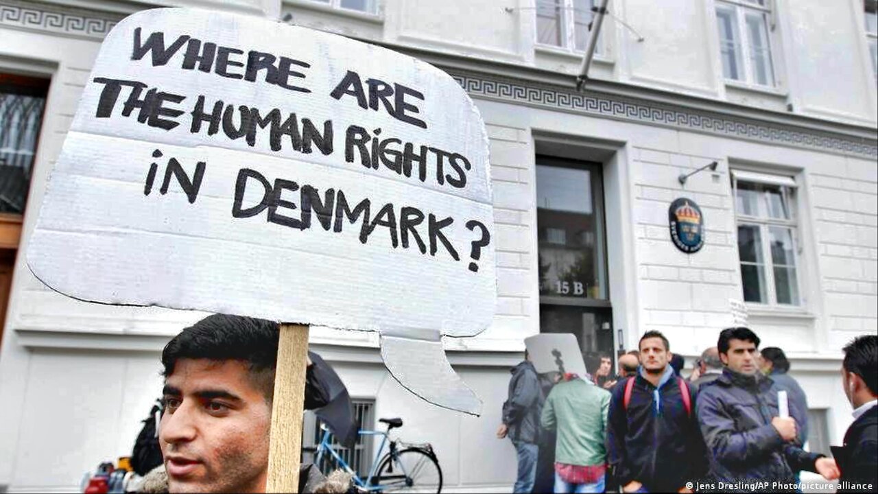 Denmark Will Pay 27,000 Euros to Every Syrian Who Returns to Syria