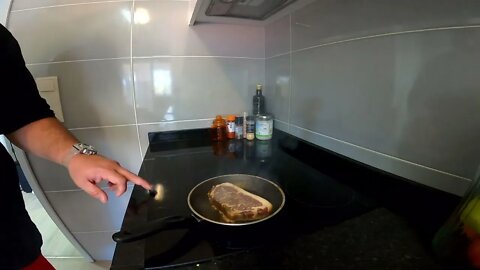 ASMR Bife Ancho na Frigideira.