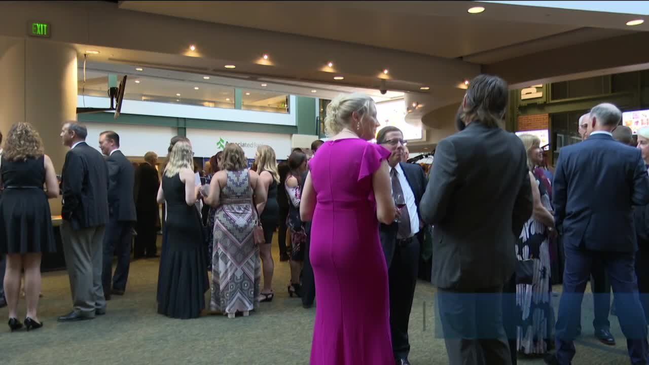 Packers host 33rd annual Green & Gold Gala, Super Bowl XXXI alumni at Lambeau Field