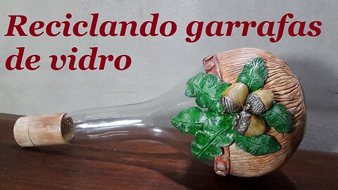 RECICLANDO GARRAFAS DE VIDRO - GARRAFA DECORADA COM ARGILA @lucibuzo