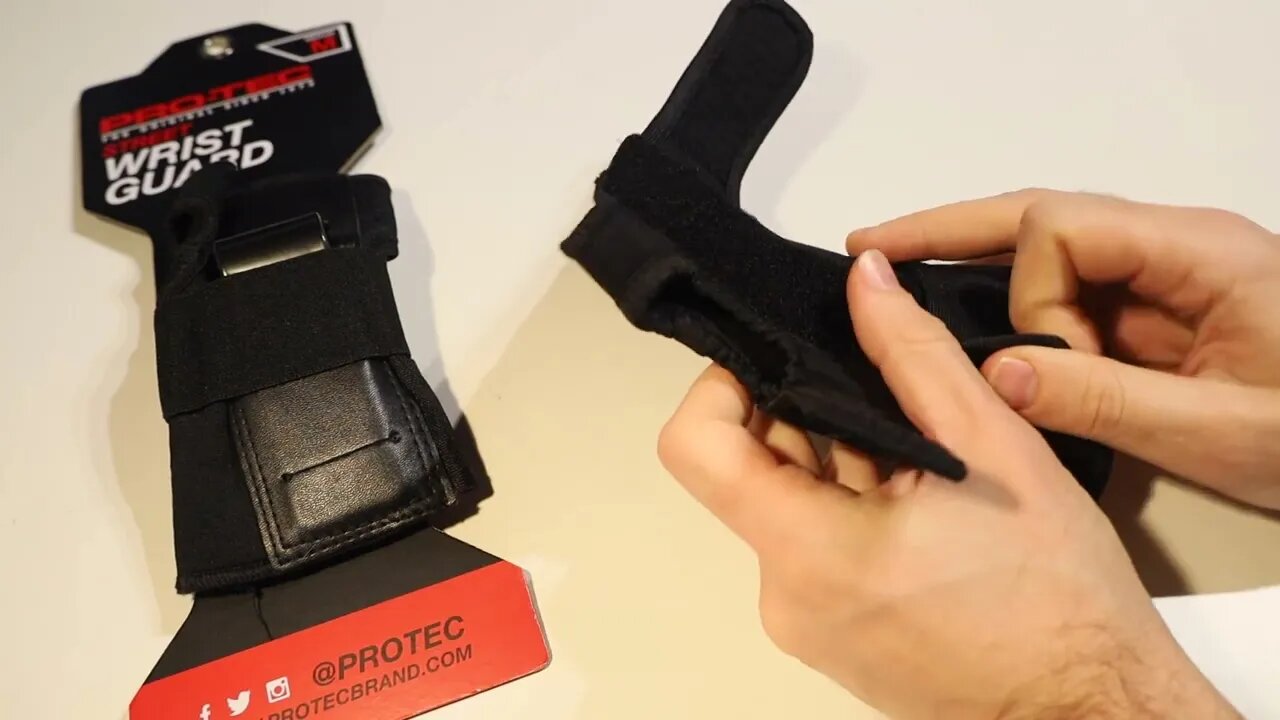 How to choose the right size Pro-Tec Street Wrist Guards