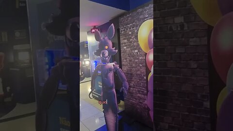 Fnaf com meu filhote!