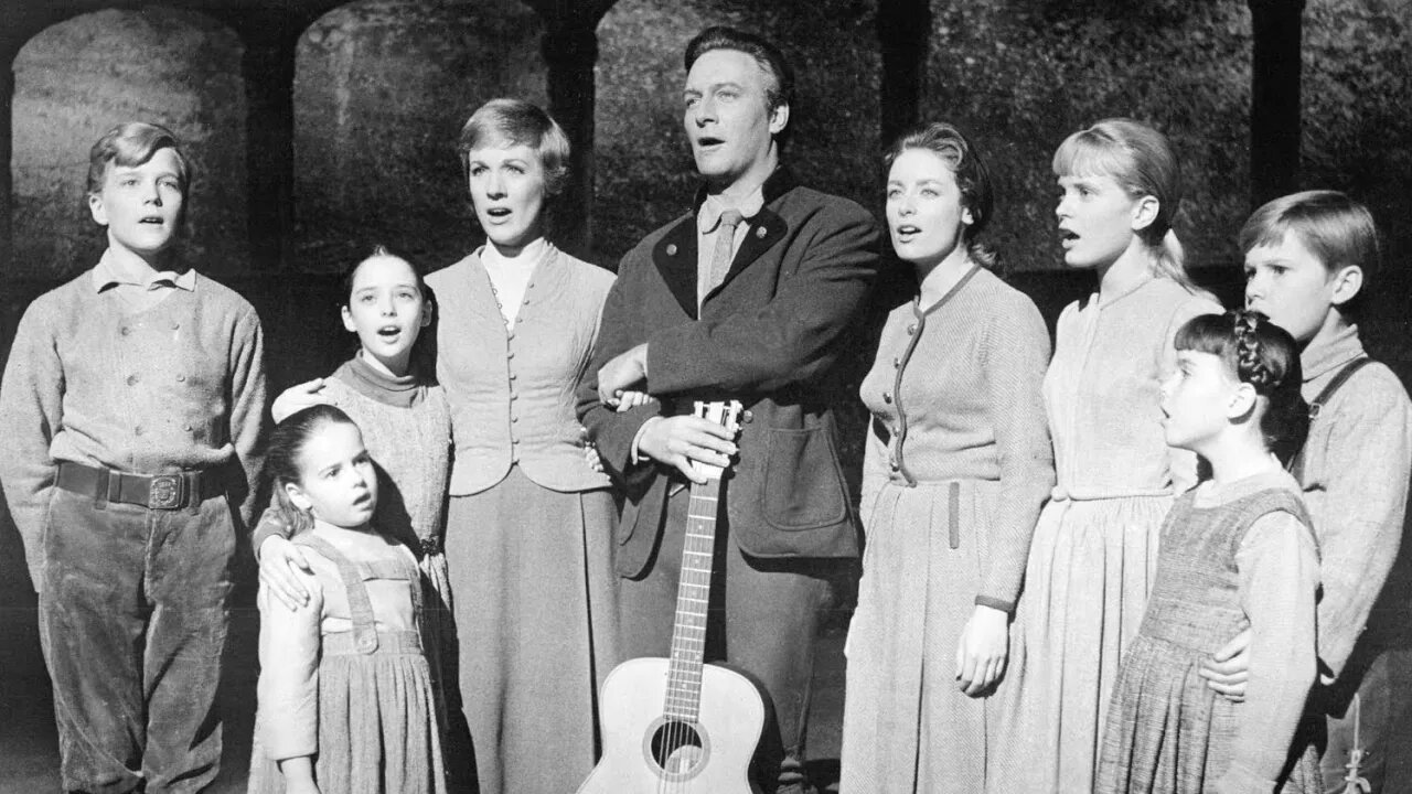 The Von Trapp Family | Cumtown 🏳️‍🌈💦
