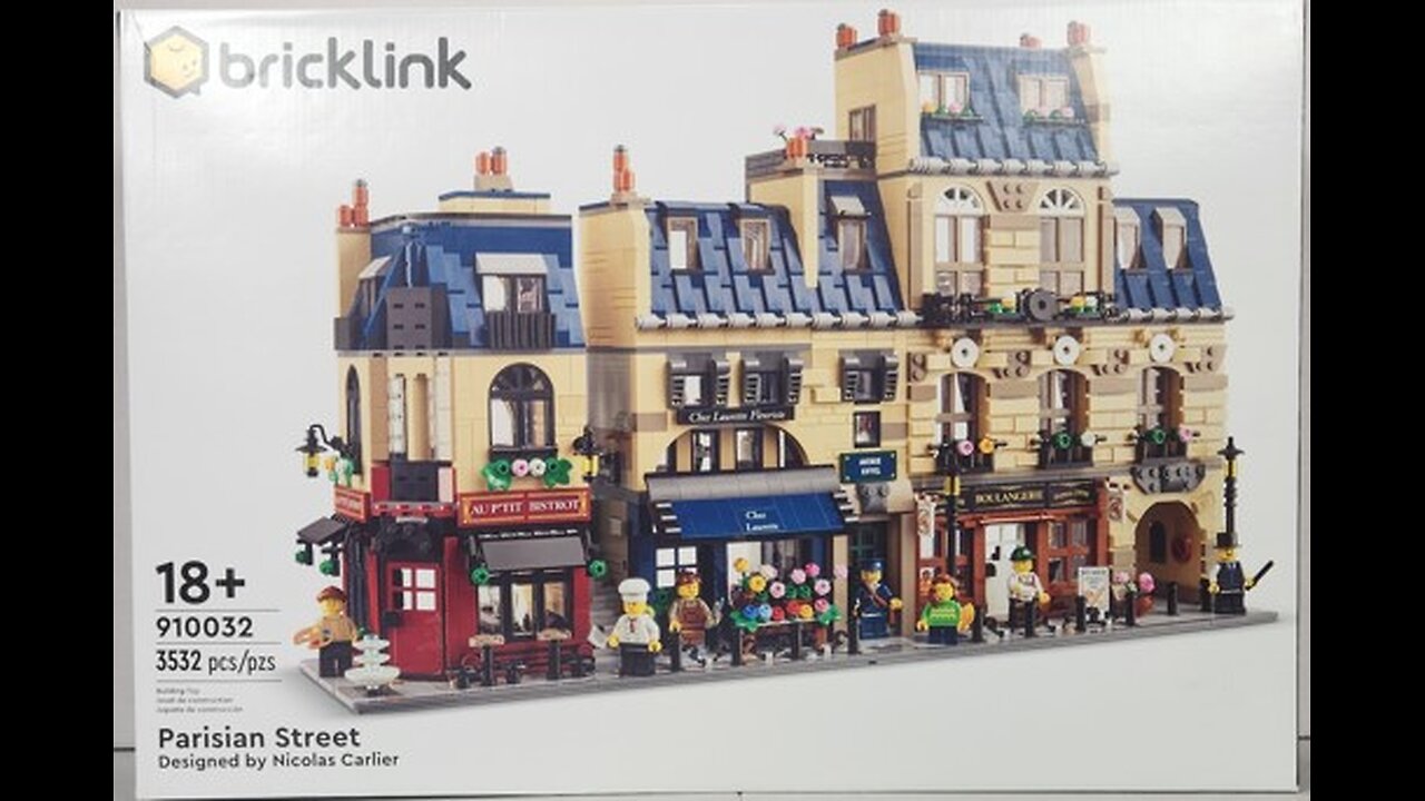 Unboxing and Building Lego 910032 Parisian Street-Part 2