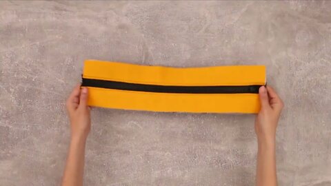 How to sew a backpack - an easy way to recycle old jeans into the mini-backpack