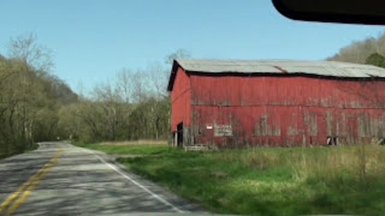 Scenic Rural Tennessee Highway Roadtrip on Nice Spring Day