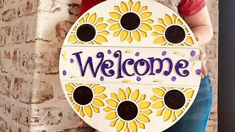 Welcome Flower Wood Door Hanger |Hard Working Mom |How to