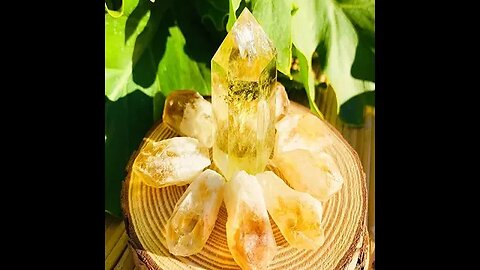 UNLOCK ABUNDANCE: HOW CITRINE CRYSTALS COULD HELP YOU MANIFEST PROSPERITY!