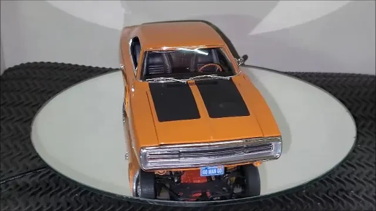 1:18 Premium Diecast Model Cars - 1970 Dodge Charger "Go-Man-Go" - Auto World Authentics