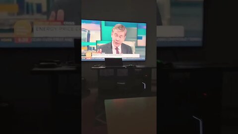 anther clip from good comedy Britain