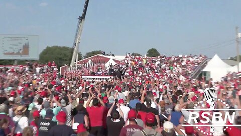 ALTERNATE ANGLE: ASSASSINATION ATTEMPT FORCES TRUMP OFF STAGE AT RALLY IN BUTLER, PA - 7/13/24