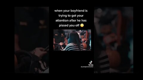 when your boyfriend is trying to get your attention #foryou #foryoupage #funnyshorts